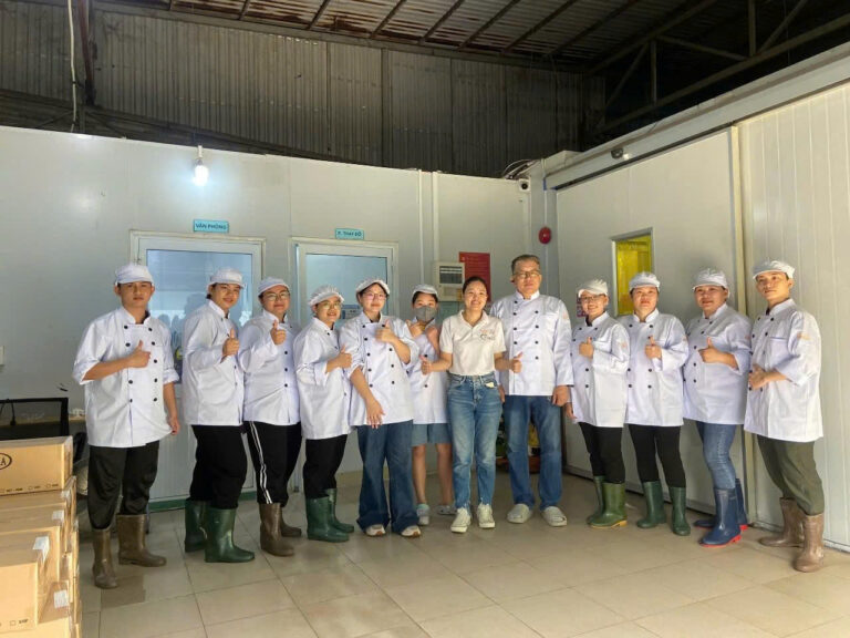 Toàn Thể Nhân Viên Công Ty Baekka